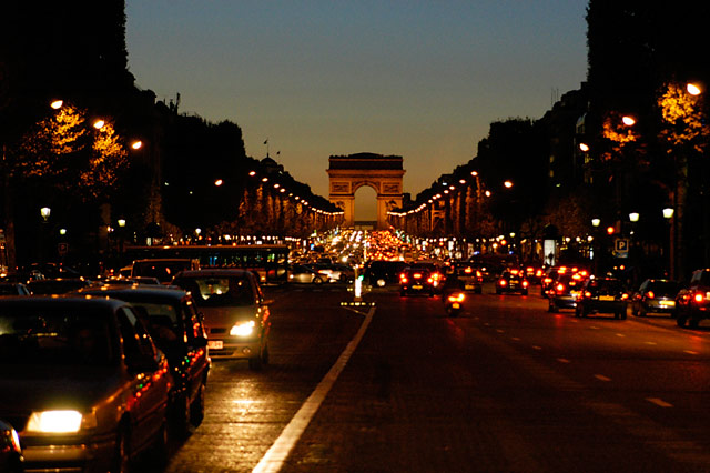 Arc de Triomphe &copy; Dennis Mojado