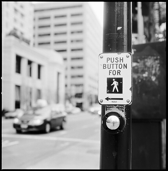 Push Button for Strut &copy; Dennis Mojado
