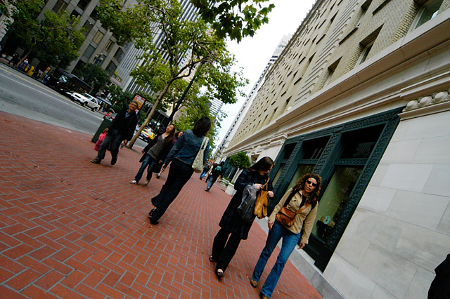 Market from the hip &copy; Dennis Mojado