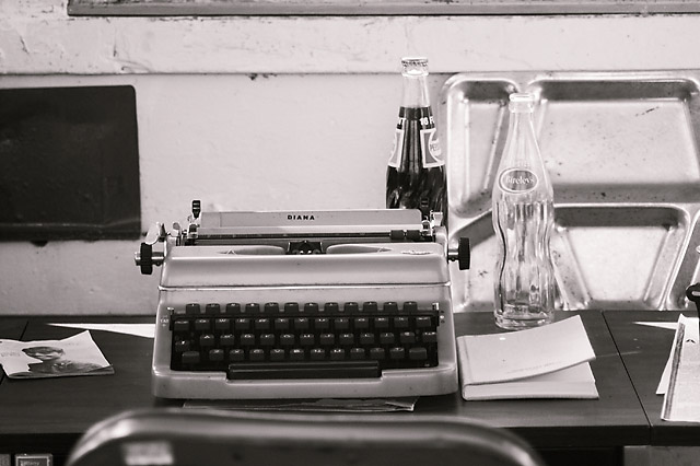80s Typewriter &copy; Dennis Mojado